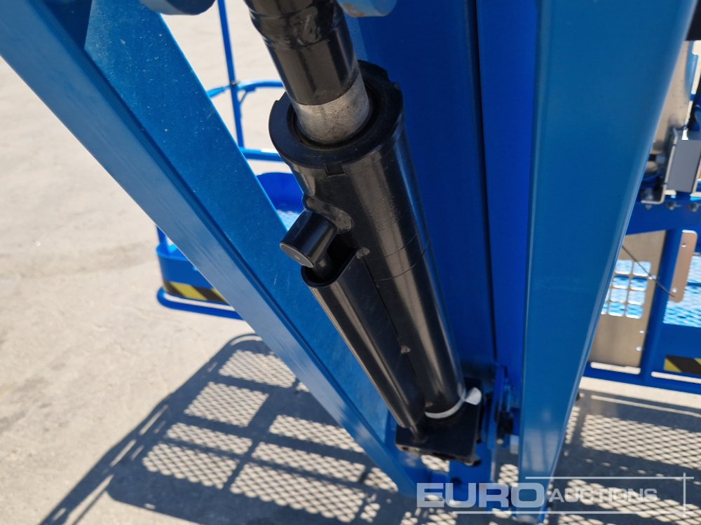 Подъёмник 2025 Genie Z-62/40: фото 19