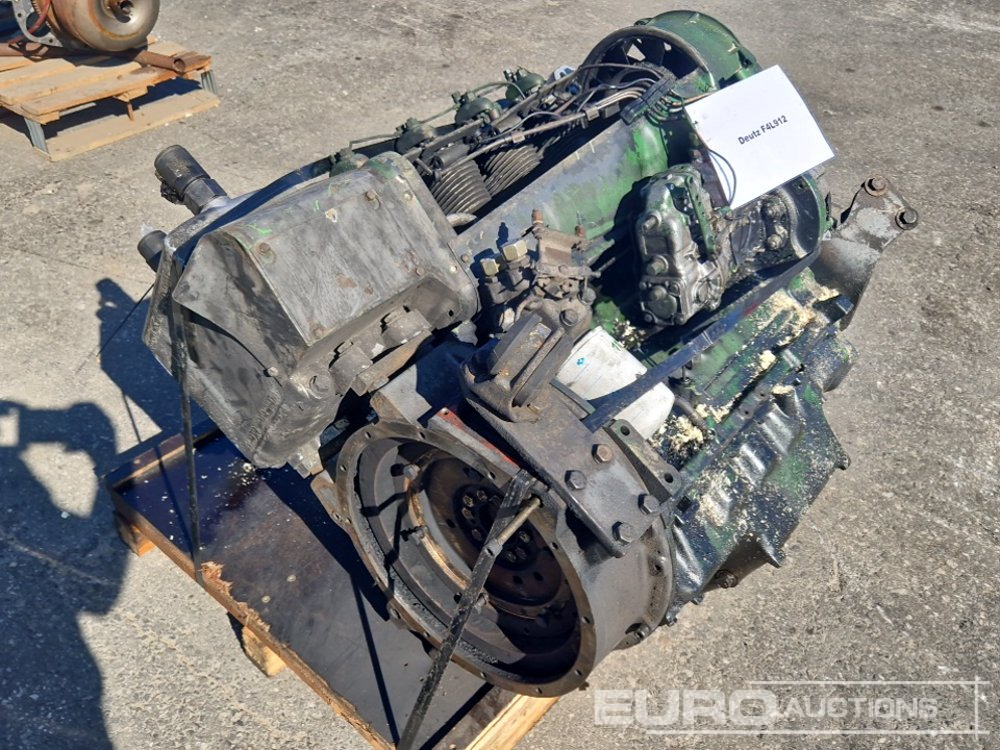 Deutz F4L912 - Двигатель: фото 1 Deutz F4L912 - Двигатель: фото 1