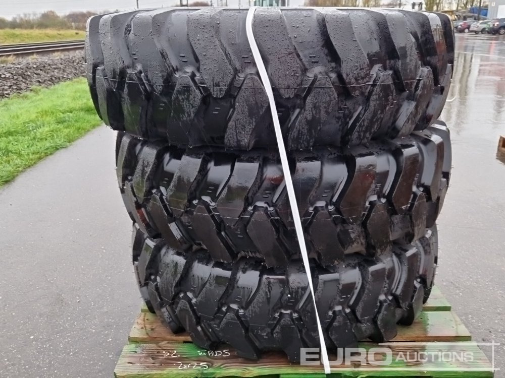 Mitas 15.5-25 Tyres (3 of) - Шина: фото 3 Mitas 15.5-25 Tyres (3 of) - Шина: фото 3