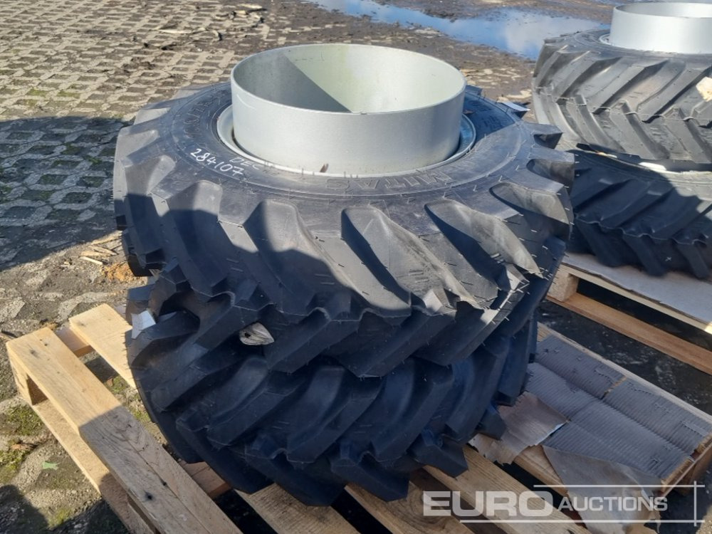Unused Mitas 10.0/75-15.3 Tyre & Rim (2 of) - Шина: фото 1 Unused Mitas 10.0/75-15.3 Tyre & Rim (2 of) - Шина: фото 1
