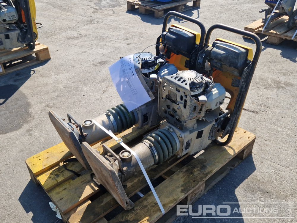 Wacker Neuson BS50-4S - Асфальтоукладочная техника: фото 1 Wacker Neuson BS50-4S - Асфальтоукладочная техника: фото 1