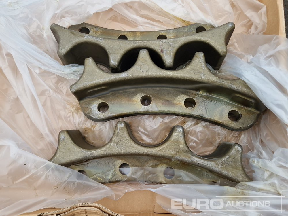 Steel Tracks Segements to suit CAT (Part No 102-6683) - Запчасти для Экскаваторов: фото 1 Steel Tracks Segements to suit CAT (Part No 102-6683) - Запчасти для Экскаваторов: фото 1