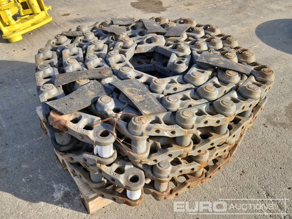 Track Chains to suit Volvo EC210/240/250 - Запчасти для Экскаваторов: фото 3 Track Chains to suit Volvo EC210/240/250 - Запчасти для Экскаваторов: фото 3