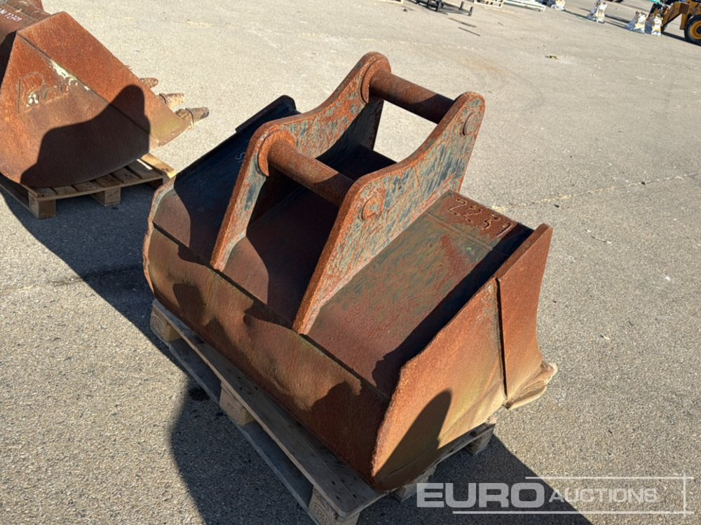 42" Digging Bucket to suit Backhoe Loader - Ковш: фото 4 42" Digging Bucket to suit Backhoe Loader - Ковш: фото 4