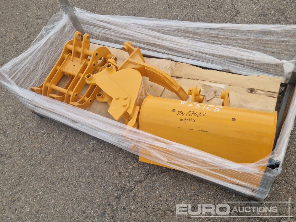 Set of Bucket, Ripper, Rake, Diggin Bucket - Строительное оборудование: фото 3 Set of Bucket, Ripper, Rake, Diggin Bucket - Строительное оборудование: фото 3