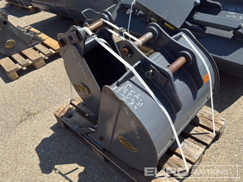 Unused Strickland 30", 12" Digging Buckets 45mm Pin to suit 6+ Ton Excavator - Ковш: фото 4 Unused Strickland 30", 12" Digging Buckets 45mm Pin to suit 6+ Ton Excavator - Ковш: фото 4