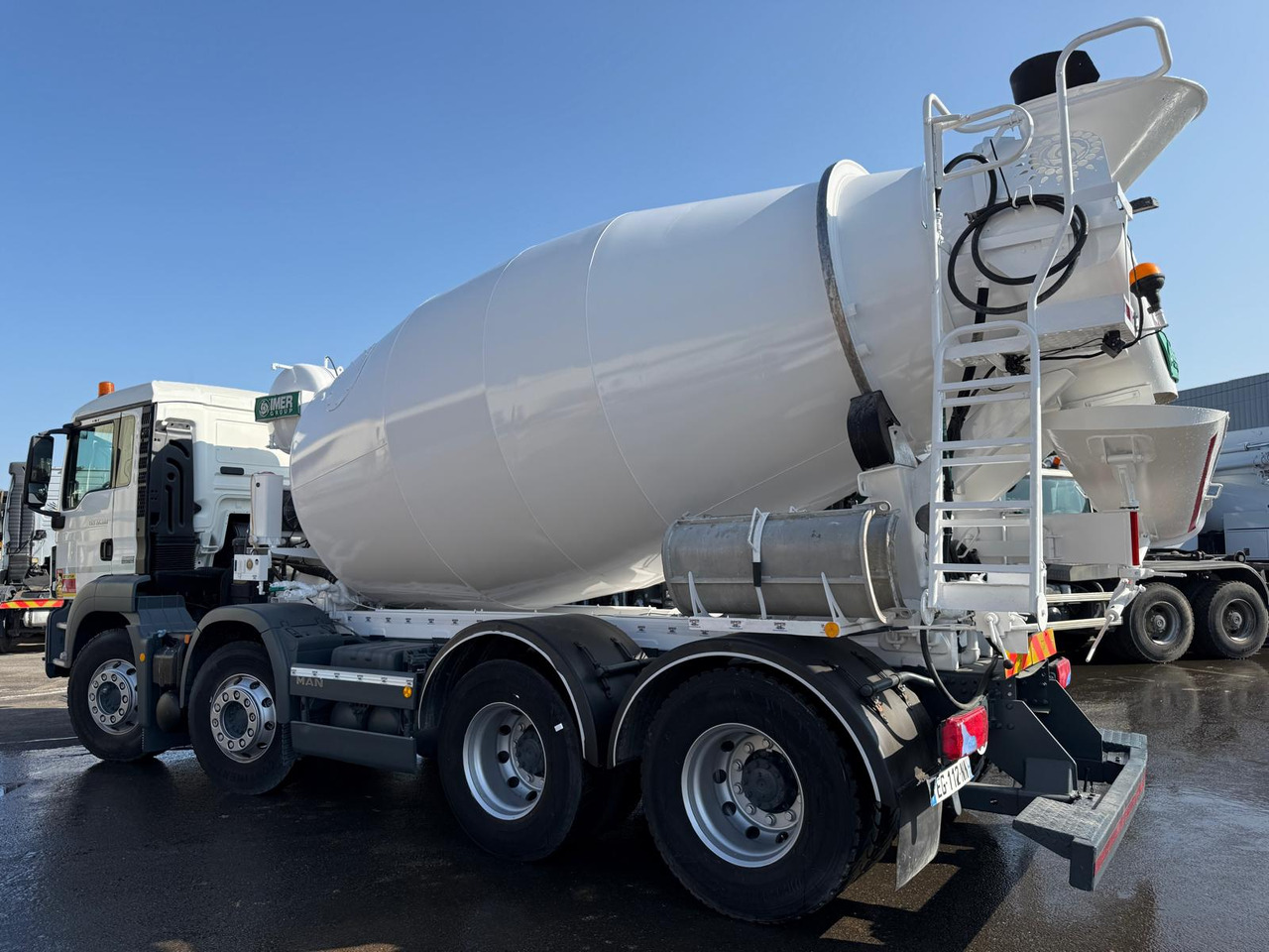 Camion béton MAN TGS 32.360 EG-112-NN - Автобетоносмеситель: фото 4 Camion béton MAN TGS 32.360 EG-112-NN - Автобетоносмеситель: фото 4
