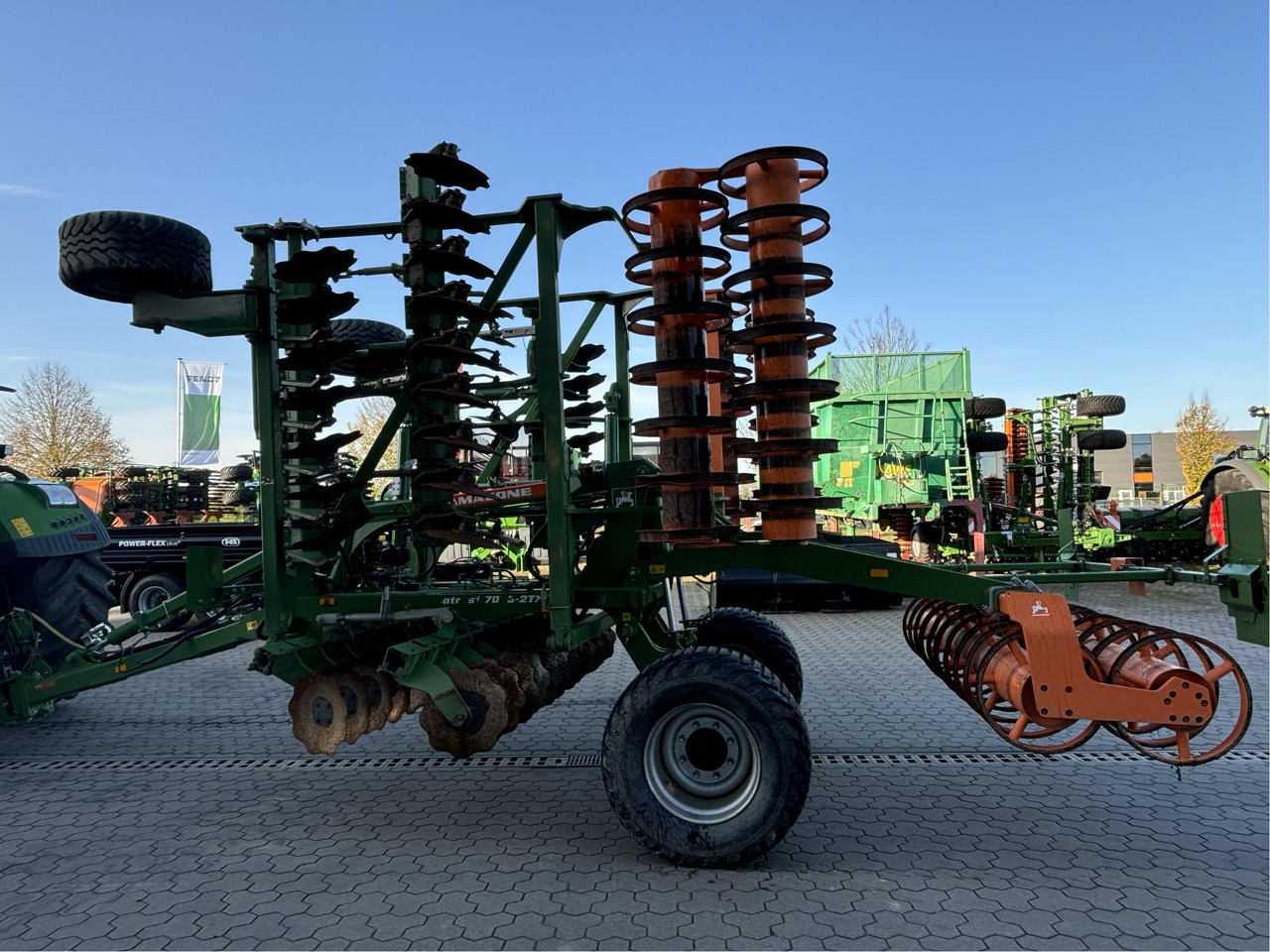 Amazone Catros 7003-2TX - Борона: фото 5 Amazone Catros 7003-2TX - Борона: фото 5