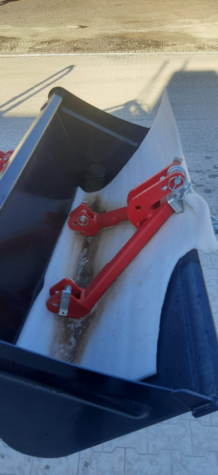 Branson 2505H - Трактор: фото 3 Branson 2505H - Трактор: фото 3