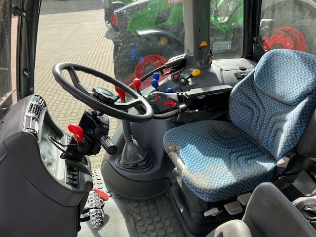 Deutz-Fahr Agrotron 150 - Трактор: фото 3 Deutz-Fahr Agrotron 150 - Трактор: фото 3