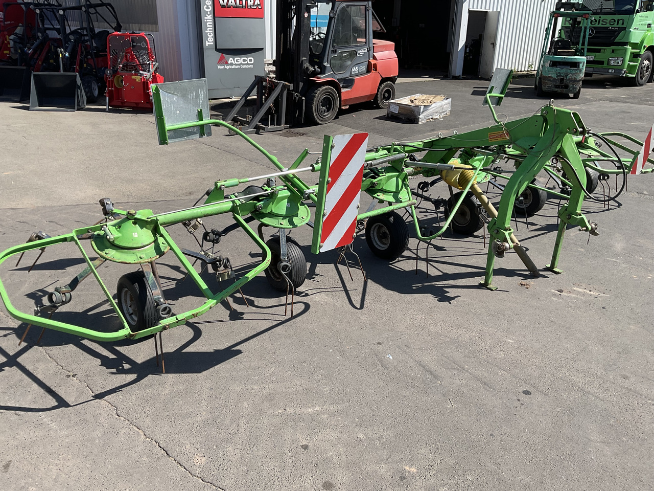 Deutz-Fahr KH 2.64 Heuwender - Сеноворошилка: фото 2 Deutz-Fahr KH 2.64 Heuwender - Сеноворошилка: фото 2