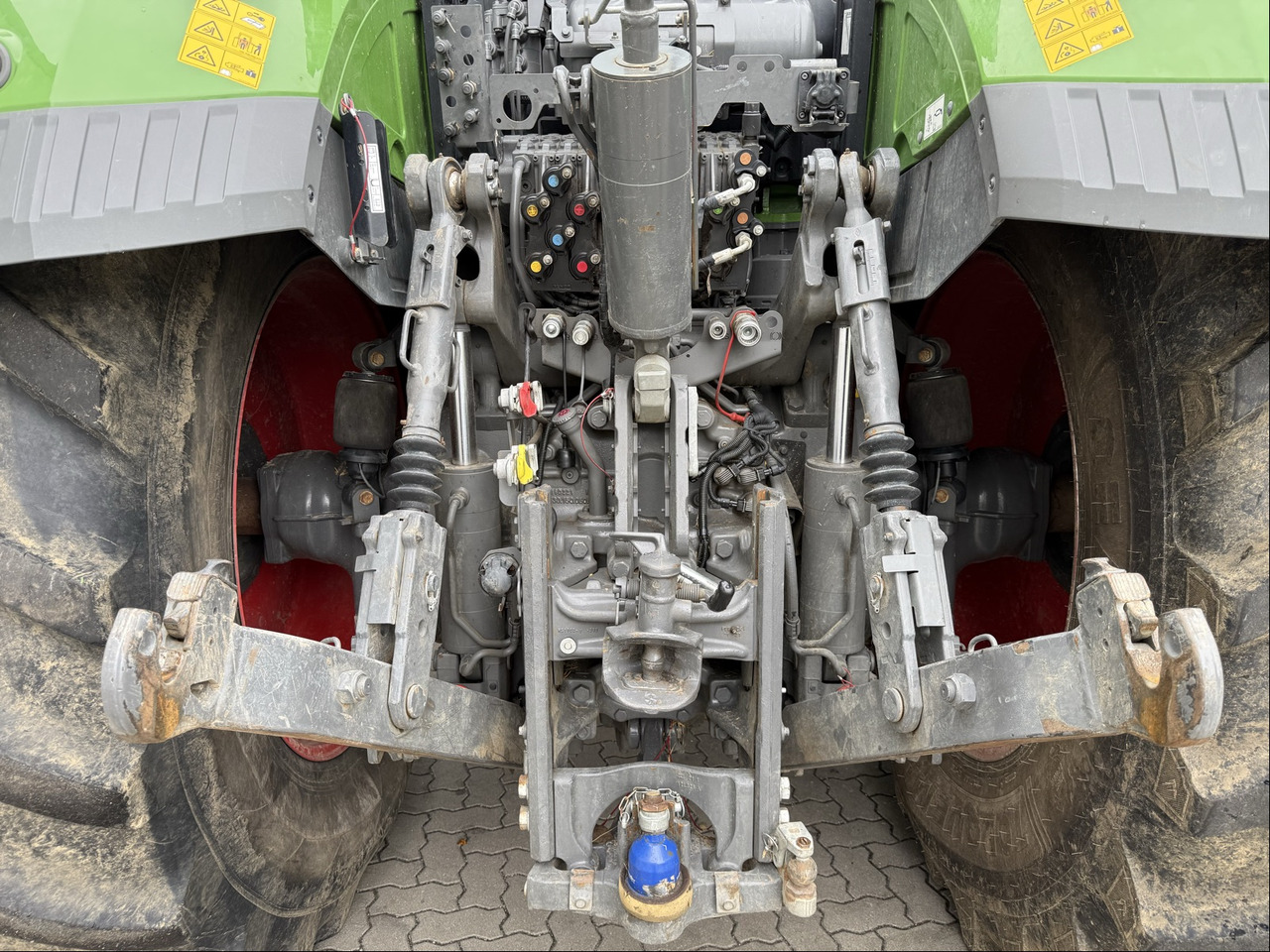 Fendt 1042 Vario Gen2 ProfiPlus - Трактор: фото 4 Fendt 1042 Vario Gen2 ProfiPlus - Трактор: фото 4