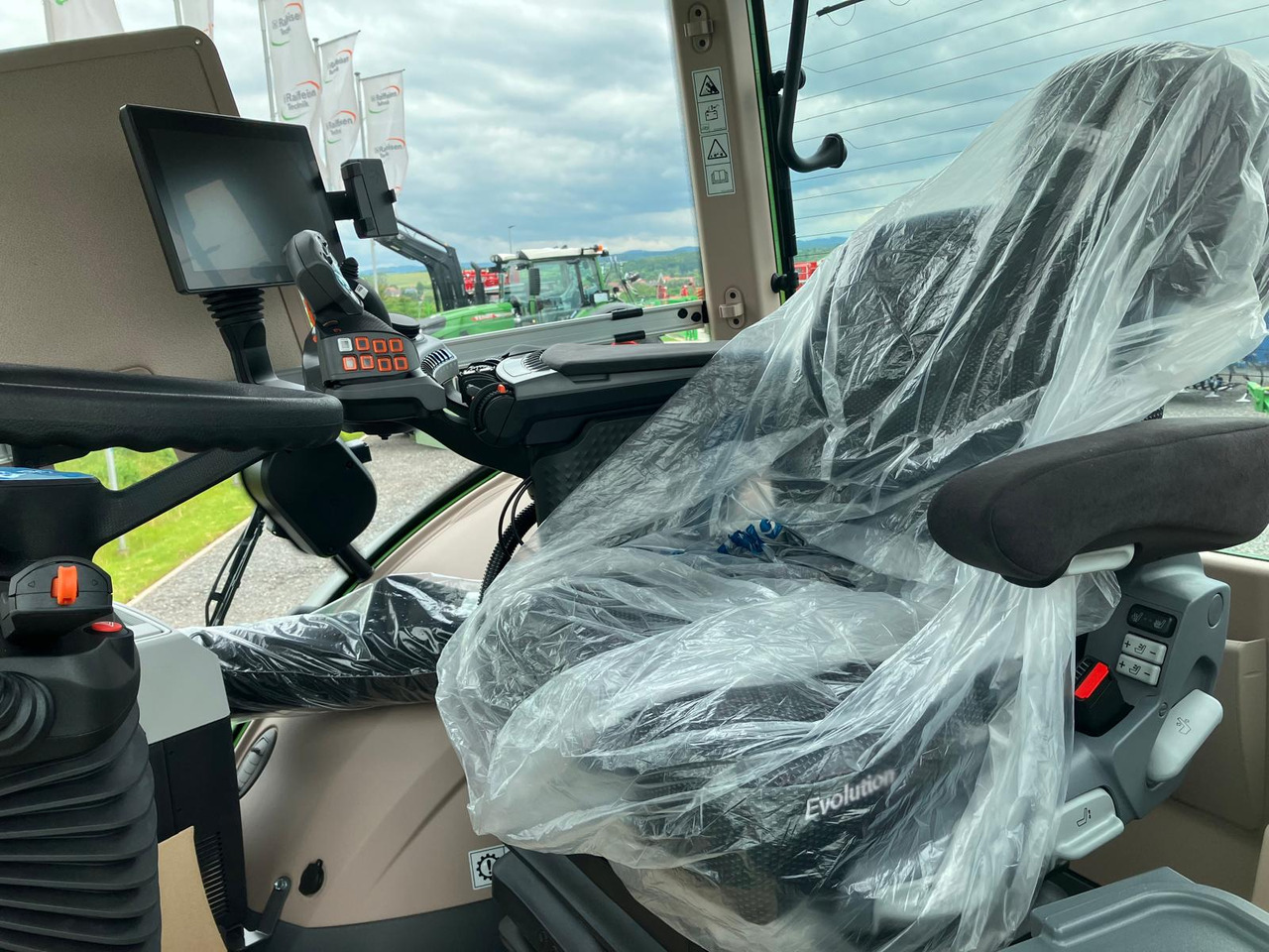 Fendt 1050 Vario Gen3 Profi Setting - Трактор: фото 3 Fendt 1050 Vario Gen3 Profi Setting - Трактор: фото 3