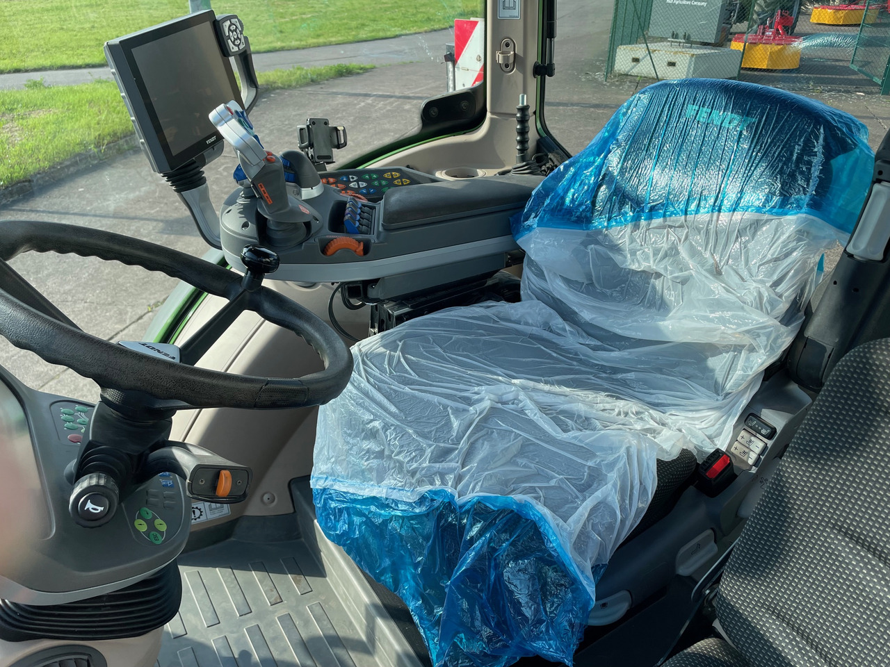 Fendt 516 Vario S4 ProfiPlus - Трактор: фото 5 Fendt 516 Vario S4 ProfiPlus - Трактор: фото 5