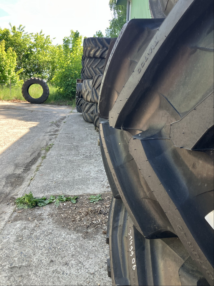 Fendt 580/70R42 u. 540/65R30 - Шины и диски: фото 3 Fendt 580/70R42 u. 540/65R30 - Шины и диски: фото 3