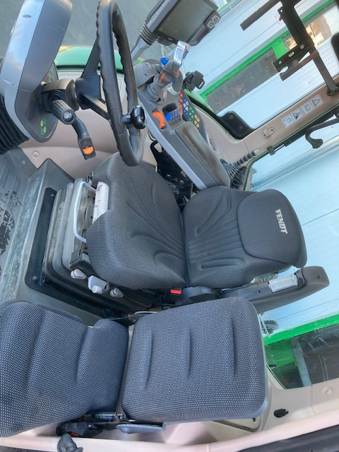 Fendt 718 Vario S4 Profi - Трактор: фото 5 Fendt 718 Vario S4 Profi - Трактор: фото 5