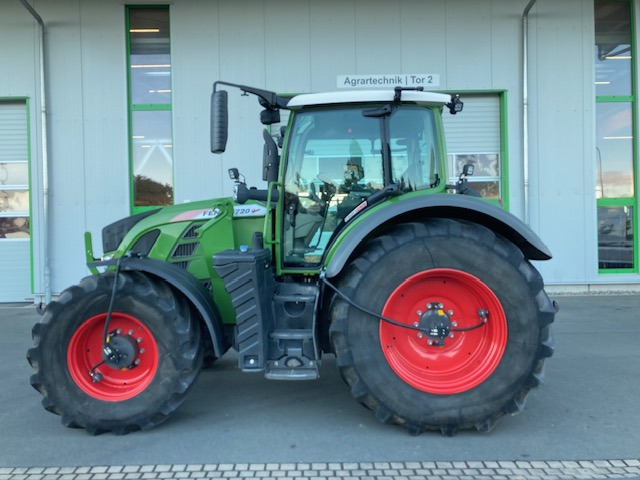 Fendt 720 Vario S4 Profi - Трактор: фото 1 Fendt 720 Vario S4 Profi - Трактор: фото 1