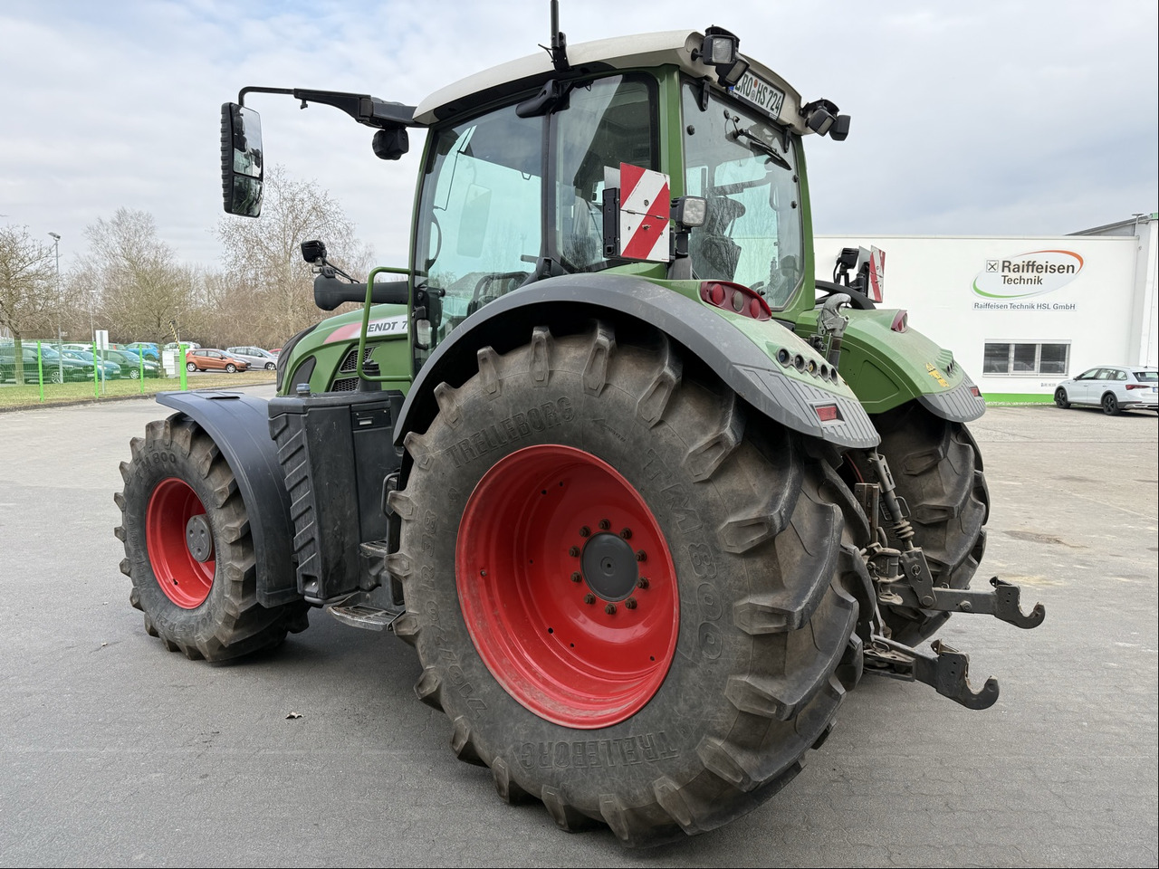 Fendt 724 Vario S4 - Трактор: фото 4 Fendt 724 Vario S4 - Трактор: фото 4