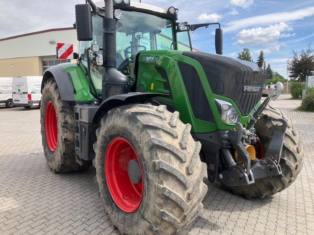 Fendt 828 Vario S4 Profi - Трактор: фото 1 Fendt 828 Vario S4 Profi - Трактор: фото 1