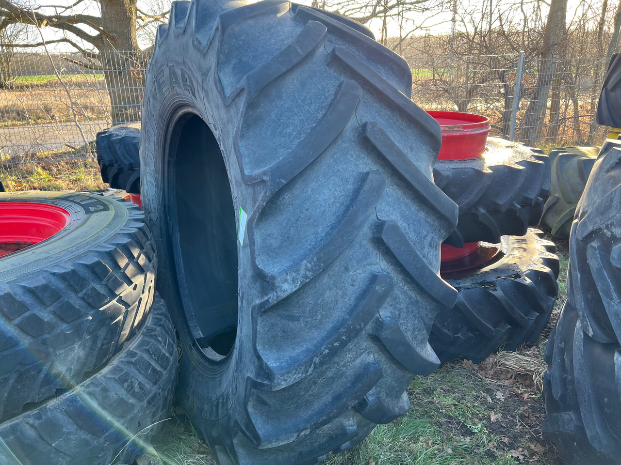 Goodyear 1x Reifen 710/70 R42 - Шины и диски: фото 4 Goodyear 1x Reifen 710/70 R42 - Шины и диски: фото 4
