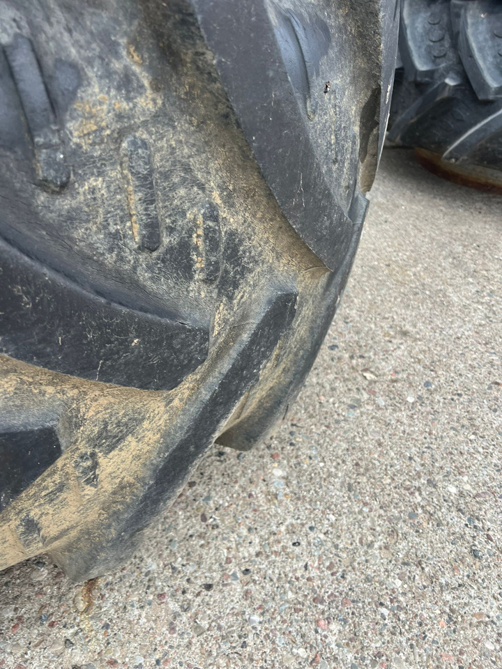 Kleber Zwillinge 20.8 R38 - Шины и диски: фото 3 Kleber Zwillinge 20.8 R38 - Шины и диски: фото 3