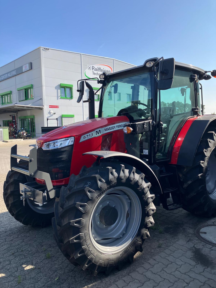Massey Ferguson 5713 M 4WD Cab Essential - Трактор: фото 1 Massey Ferguson 5713 M 4WD Cab Essential - Трактор: фото 1