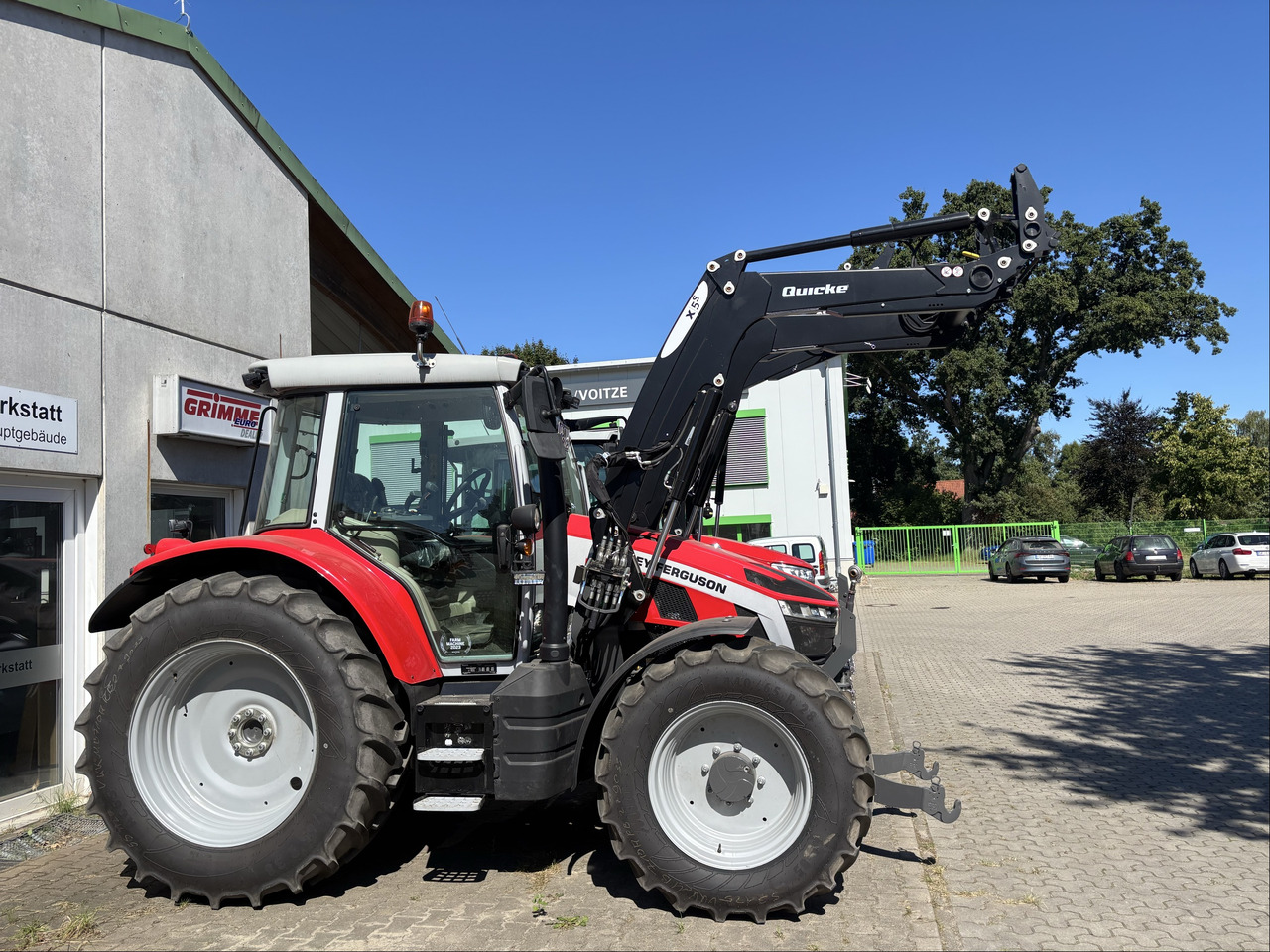 Massey Ferguson 5S.125 Dyna-6 EFFICIENT - Трактор: фото 1 Massey Ferguson 5S.125 Dyna-6 EFFICIENT - Трактор: фото 1