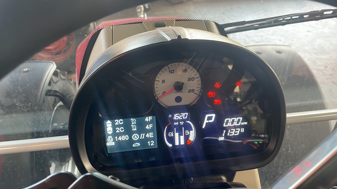 Massey Ferguson 5S.125 Dyna-6 EFFICIENT - Трактор: фото 4 Massey Ferguson 5S.125 Dyna-6 EFFICIENT - Трактор: фото 4