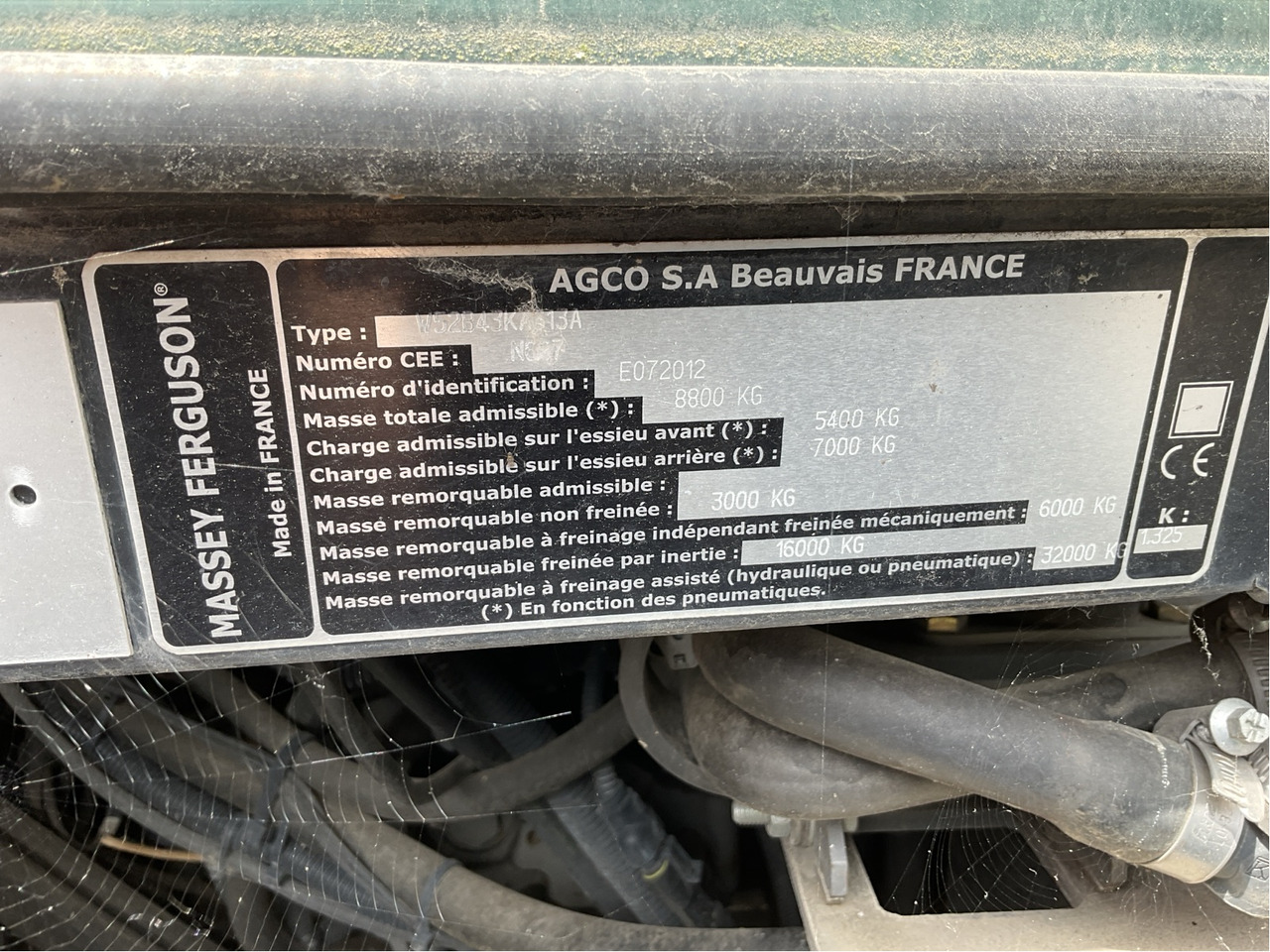 Massey Ferguson 6614 Dyna 6 - Трактор: фото 2 Massey Ferguson 6614 Dyna 6 - Трактор: фото 2