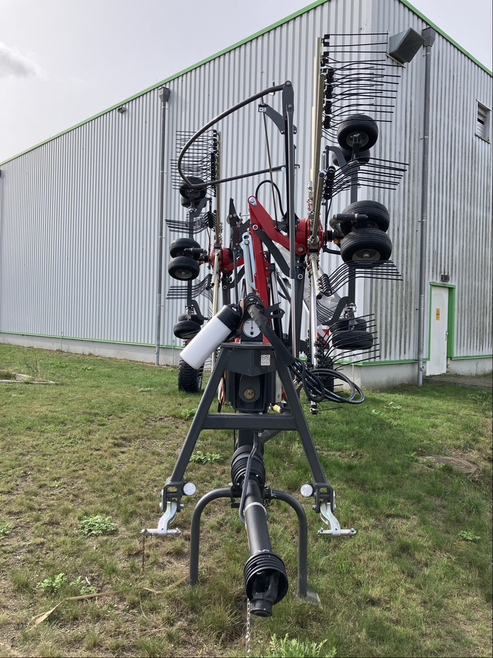 Massey Ferguson RK 842 SD-TRC - Сеноворошилка: фото 3 Massey Ferguson RK 842 SD-TRC - Сеноворошилка: фото 3