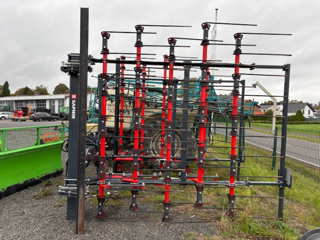 Saphir ClearStar 600 Strohstriegel - Техника для обработки почвы: фото 1 Saphir ClearStar 600 Strohstriegel - Техника для обработки почвы: фото 1