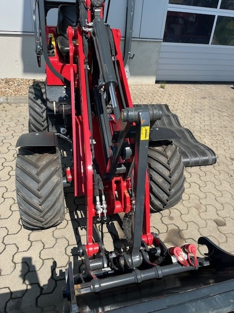 Schäffer Typ 2028-2 - Колёсный погрузчик: фото 2 Schäffer Typ 2028-2 - Колёсный погрузчик: фото 2