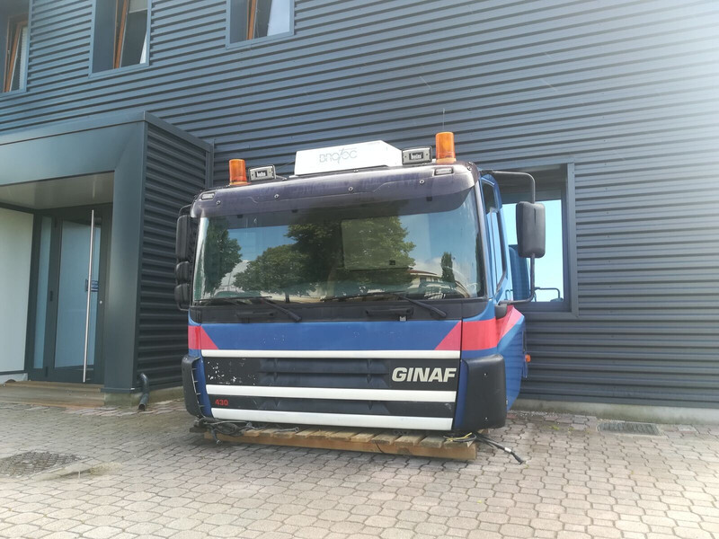 DAF CF65 CF75 CF85 Euro 3 - Кабина и интерьер для Грузовиков: фото 3 DAF CF65 CF75 CF85 Euro 3 - Кабина и интерьер для Грузовиков: фото 3