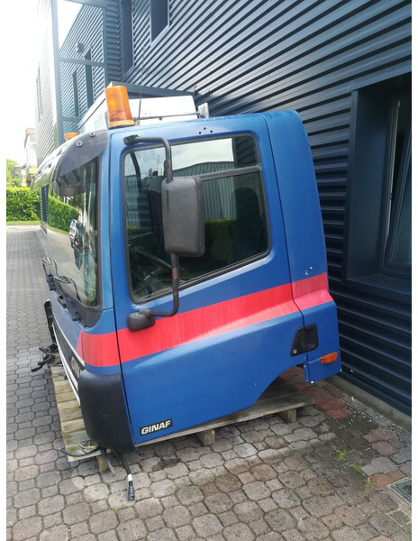 DAF CF65 CF75 CF85 Euro 3 - Кабина и интерьер для Грузовиков: фото 2 DAF CF65 CF75 CF85 Euro 3 - Кабина и интерьер для Грузовиков: фото 2