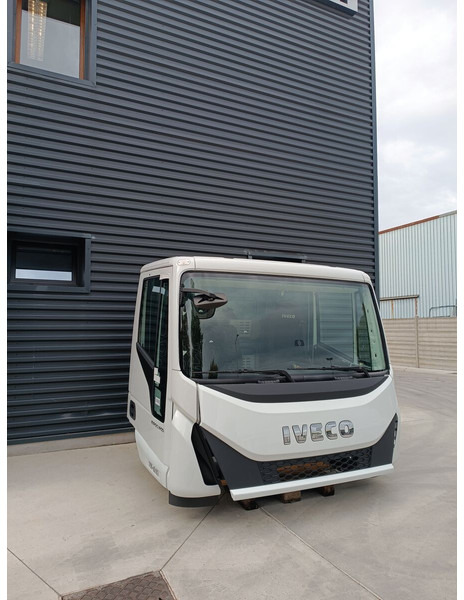 Кабина и интерьер для Грузовиков Iveco Eurocargo Euro 6: фото 7 Кабина и интерьер для Грузовиков Iveco Eurocargo Euro 6: фото 7