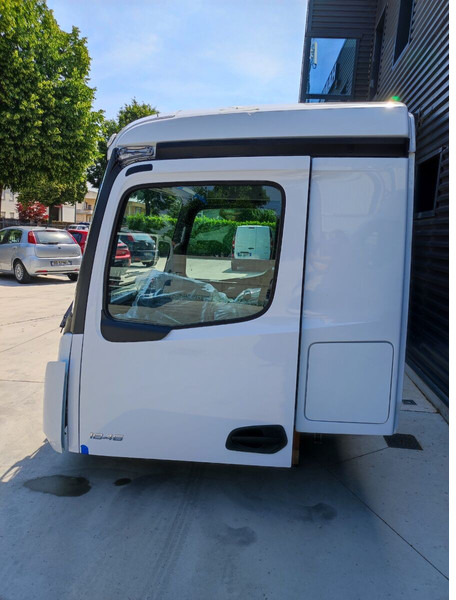 Mercedes-Benz AROCS ACTROS ANTOS CLASSIC SPACE MP4 - Кабина и интерьер для Грузовиков: фото 5 Mercedes-Benz AROCS ACTROS ANTOS CLASSIC SPACE MP4 - Кабина и интерьер для Грузовиков: фото 5