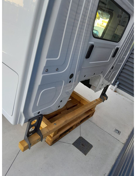 Mercedes-Benz Arocs Actros MP4 Euro 6 - Кабина и интерьер для Грузовиков: фото 4 Mercedes-Benz Arocs Actros MP4 Euro 6 - Кабина и интерьер для Грузовиков: фото 4