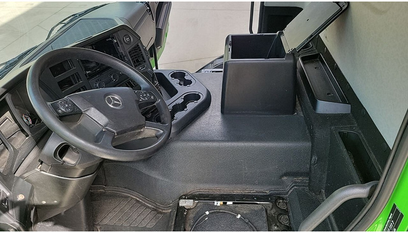 Mercedes-Benz S Actros - Arocs - Antos Classic Space - Кабина и интерьер для Грузовиков: фото 3 Mercedes-Benz S Actros - Arocs - Antos Classic Space - Кабина и интерьер для Грузовиков: фото 3