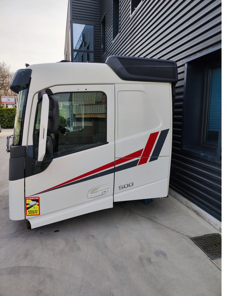 Volvo FH - L2 H1 - Кабина и интерьер для Грузовиков: фото 5 Volvo FH - L2 H1 - Кабина и интерьер для Грузовиков: фото 5