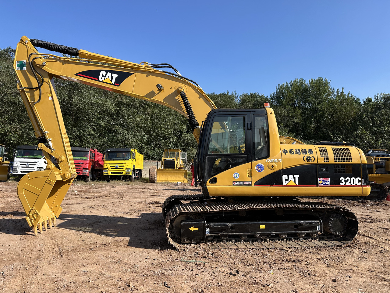 CATERPILLAR 320C - Гусеничный экскаватор: фото 1 CATERPILLAR 320C - Гусеничный экскаватор: фото 1