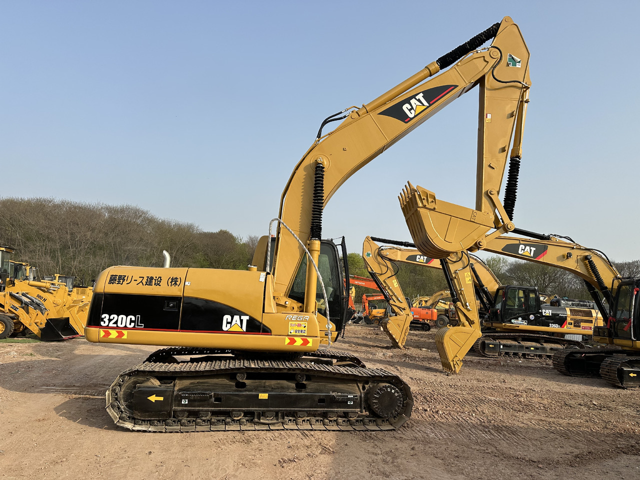 CATERPILLAR 320C - Гусеничный экскаватор: фото 1 CATERPILLAR 320C - Гусеничный экскаватор: фото 1