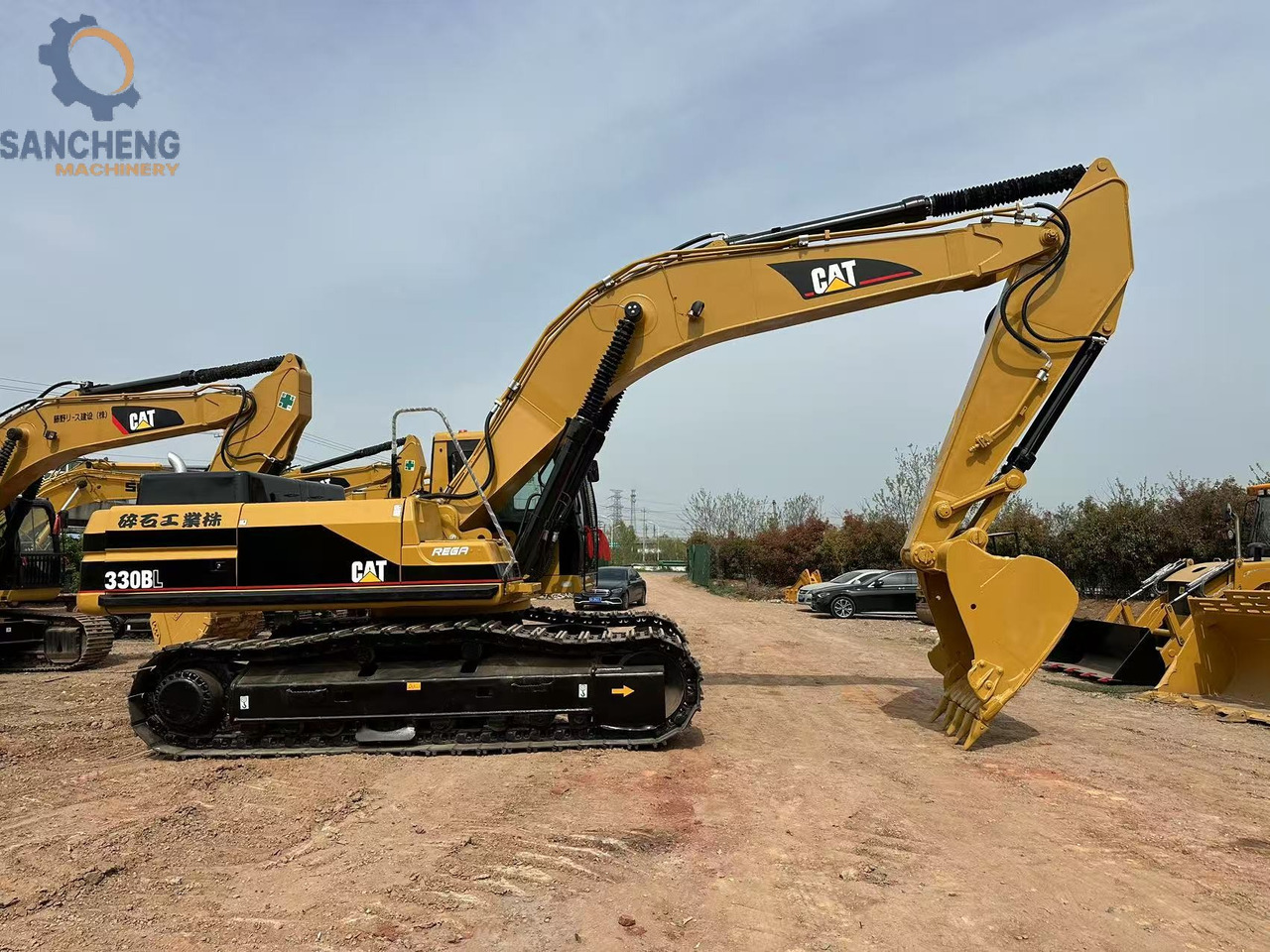 CATERPILLAR 330BL - Гусеничный экскаватор: фото 1 CATERPILLAR 330BL - Гусеничный экскаватор: фото 1