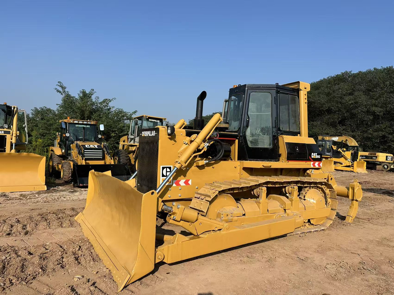 CATERPILLAR D6G - Бульдозер: фото 3 CATERPILLAR D6G - Бульдозер: фото 3