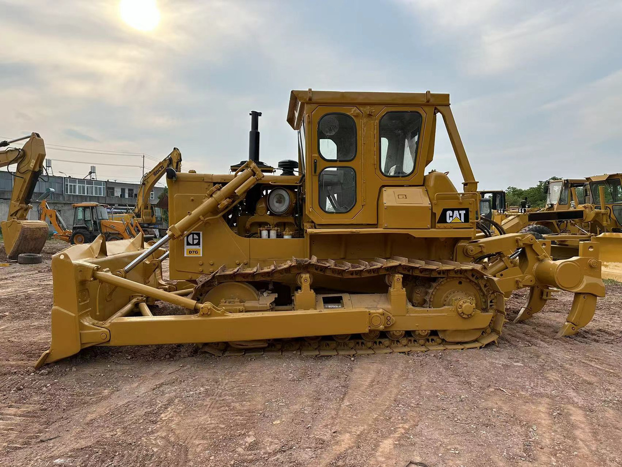 CATERPILLAR D7G - Бульдозер: фото 5 CATERPILLAR D7G - Бульдозер: фото 5