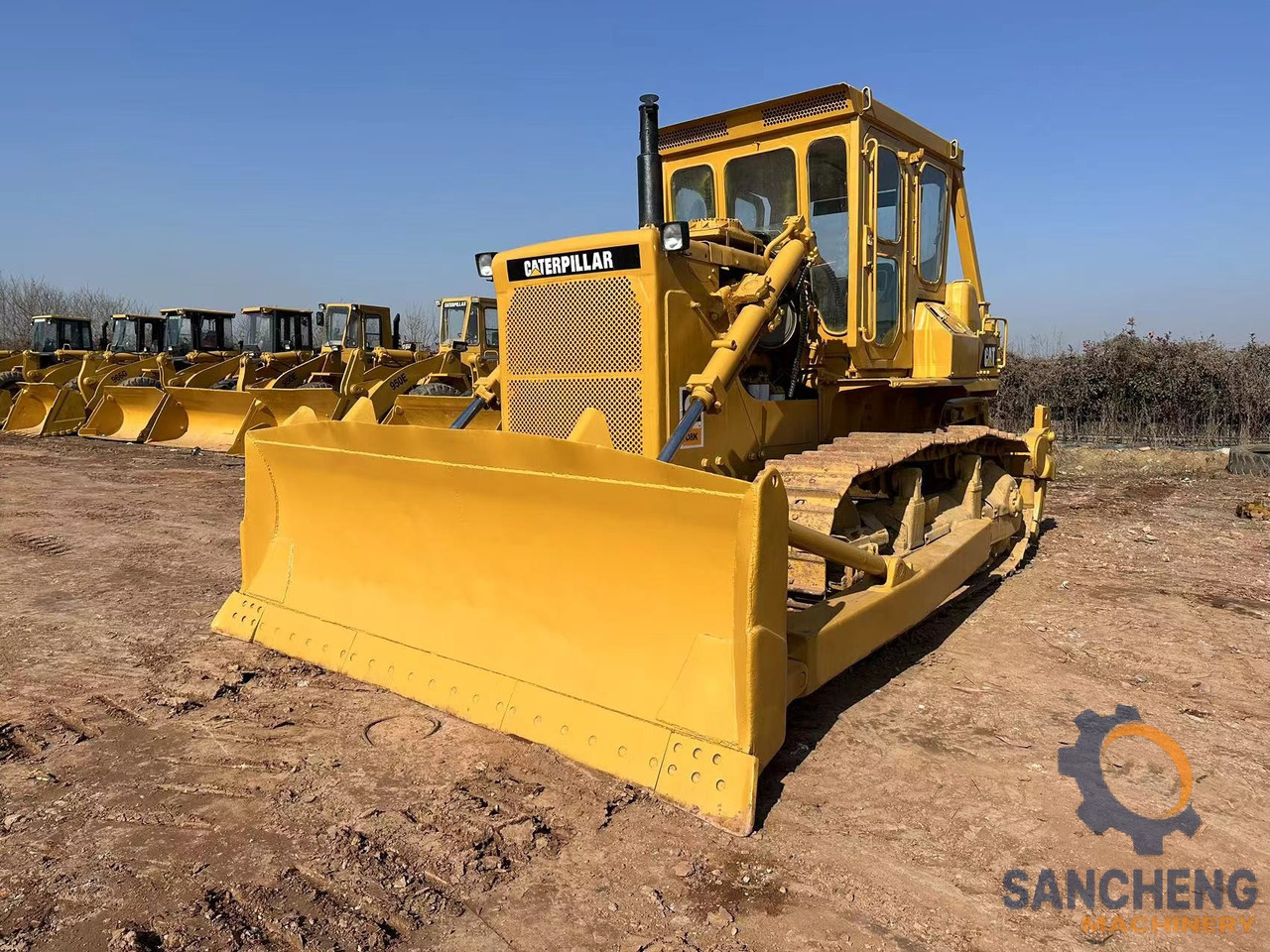 CATERPILLAR D8K - Бульдозер: фото 4 CATERPILLAR D8K - Бульдозер: фото 4