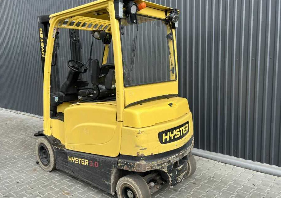Hyster J3.0XN - Электропогрузчик: фото 3 Hyster J3.0XN - Электропогрузчик: фото 3