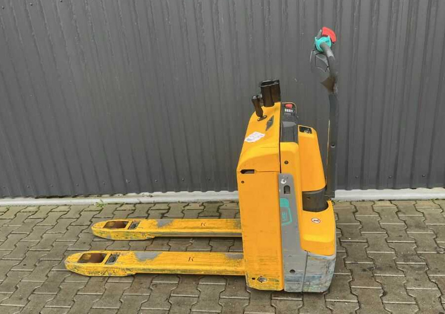 Jungheinrich EJE114 - Тележка: фото 2 Jungheinrich EJE114 - Тележка: фото 2