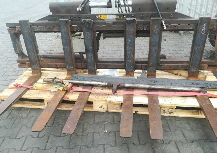 Kaup 6T253BL-3 - Вилы для Погрузочно-разгрузочной техники: фото 2 Kaup 6T253BL-3 - Вилы для Погрузочно-разгрузочной техники: фото 2