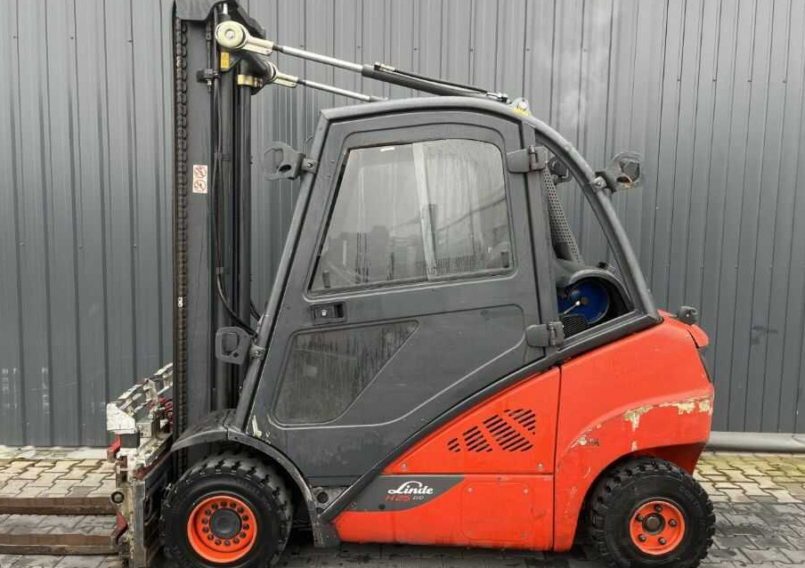 Linde H25T-02 - Газовый погрузчик: фото 2 Linde H25T-02 - Газовый погрузчик: фото 2