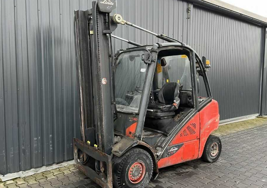 Linde H30D-02 - Дизельный погрузчик: фото 1 Linde H30D-02 - Дизельный погрузчик: фото 1